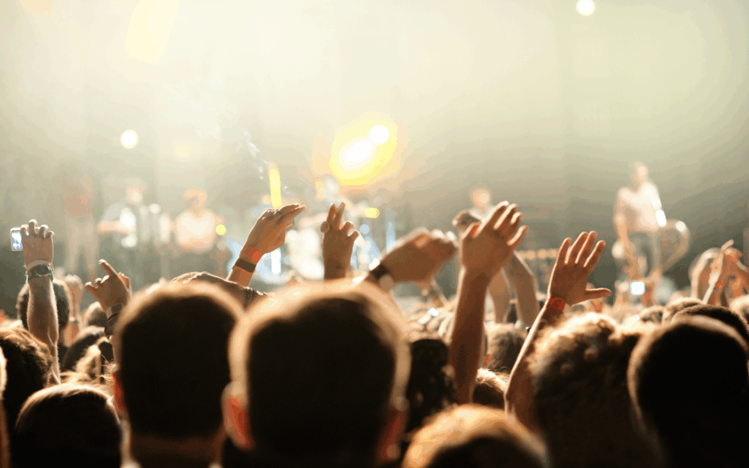 Cuffie e concerti: quando il calo dell’udito non è temporaneo